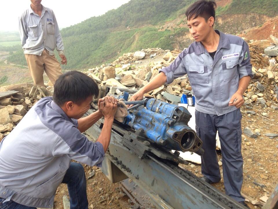 Công tác sửa chữa, bảo dưỡng máy khoan thủy lực JUNJIN tại Bảo Lâm, Cao Bằng